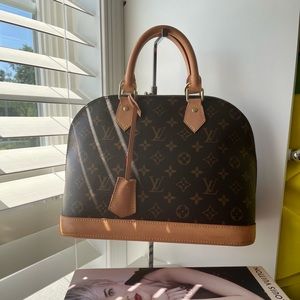 Authentic Louis Vuitton Monogram Alma PM